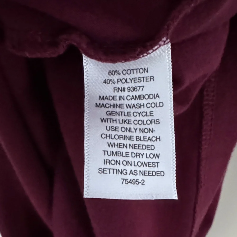 Arizona Jean Company maroon semi